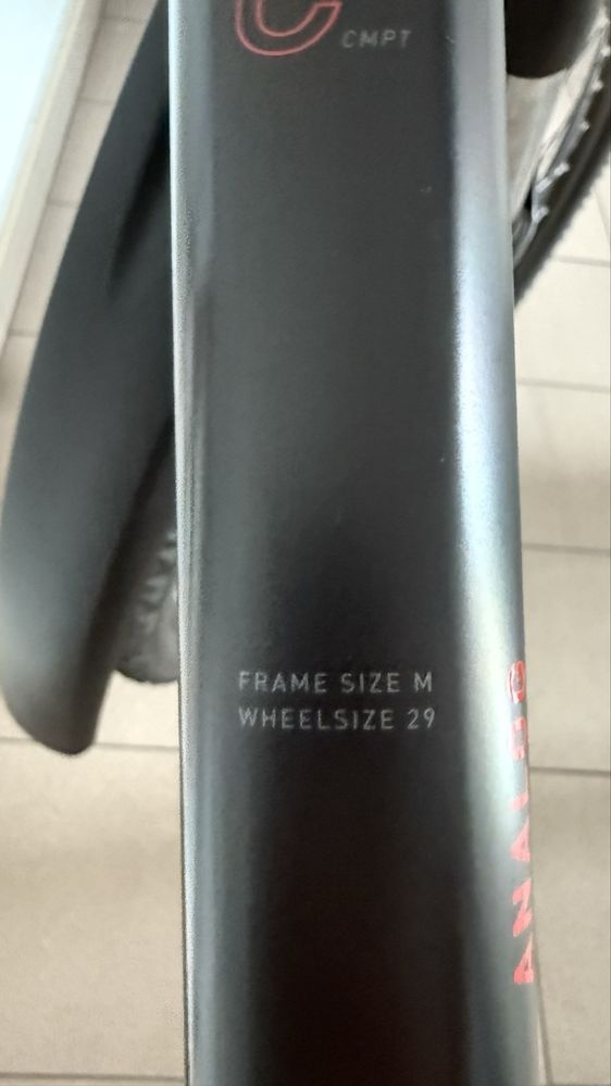 Rower CUBE ANALOG rozmiar M (18”)