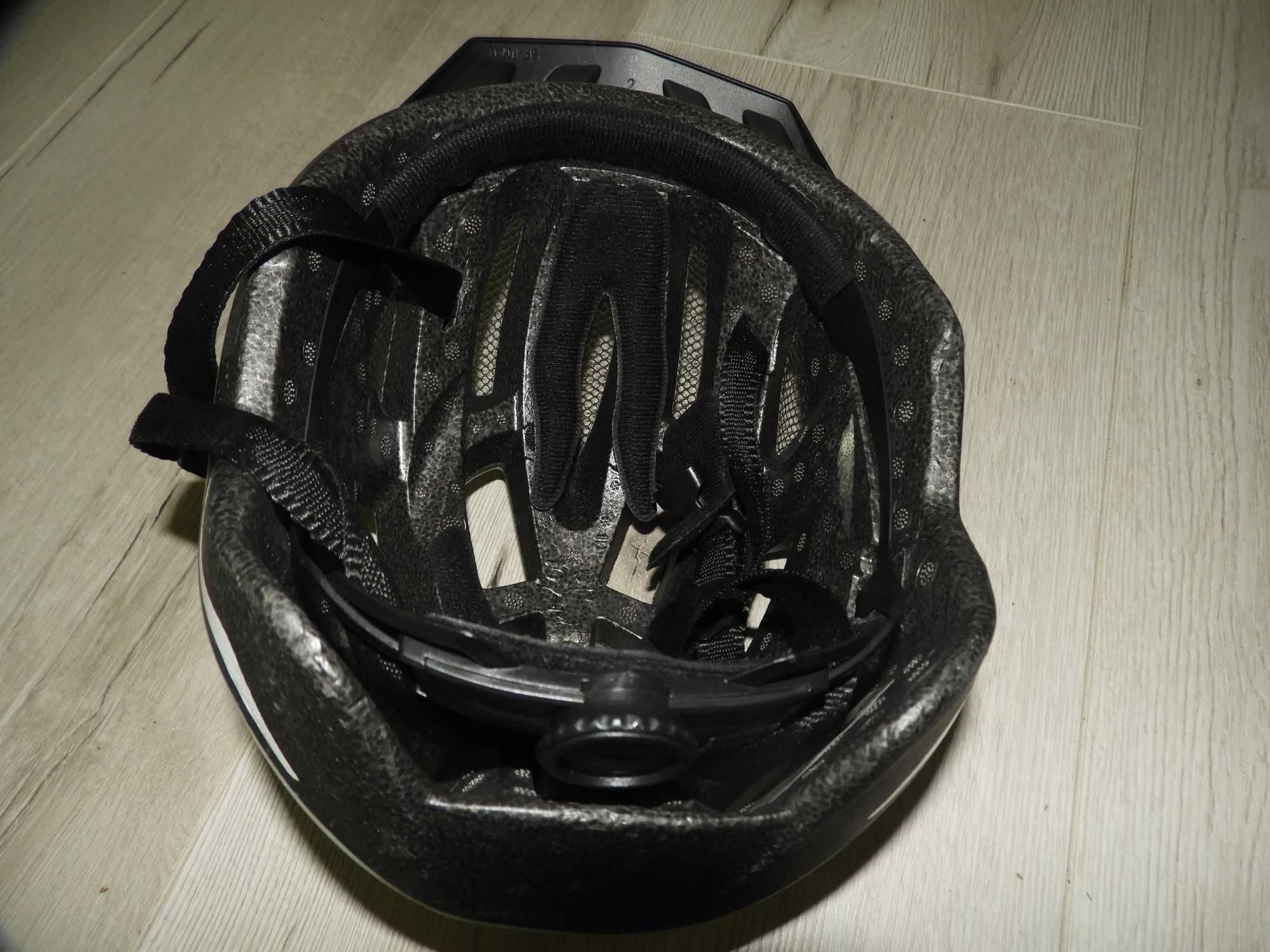 Kask rowerowy S/M 54-59 cm firmy crivit