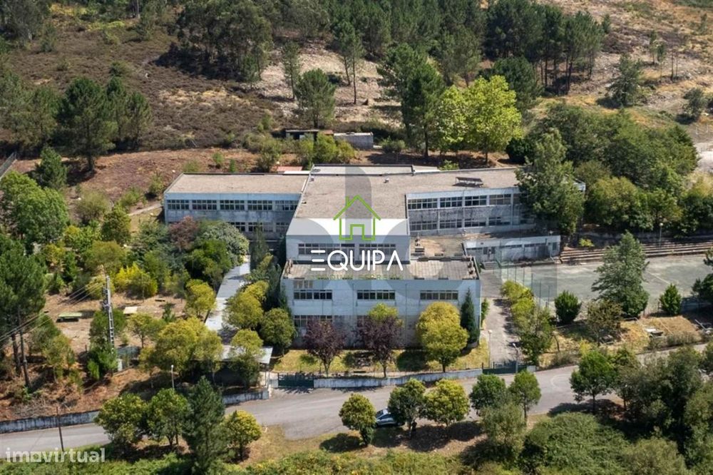 Edificio educacional - Antigo Colégio de Vizela - Freguesia de Santa