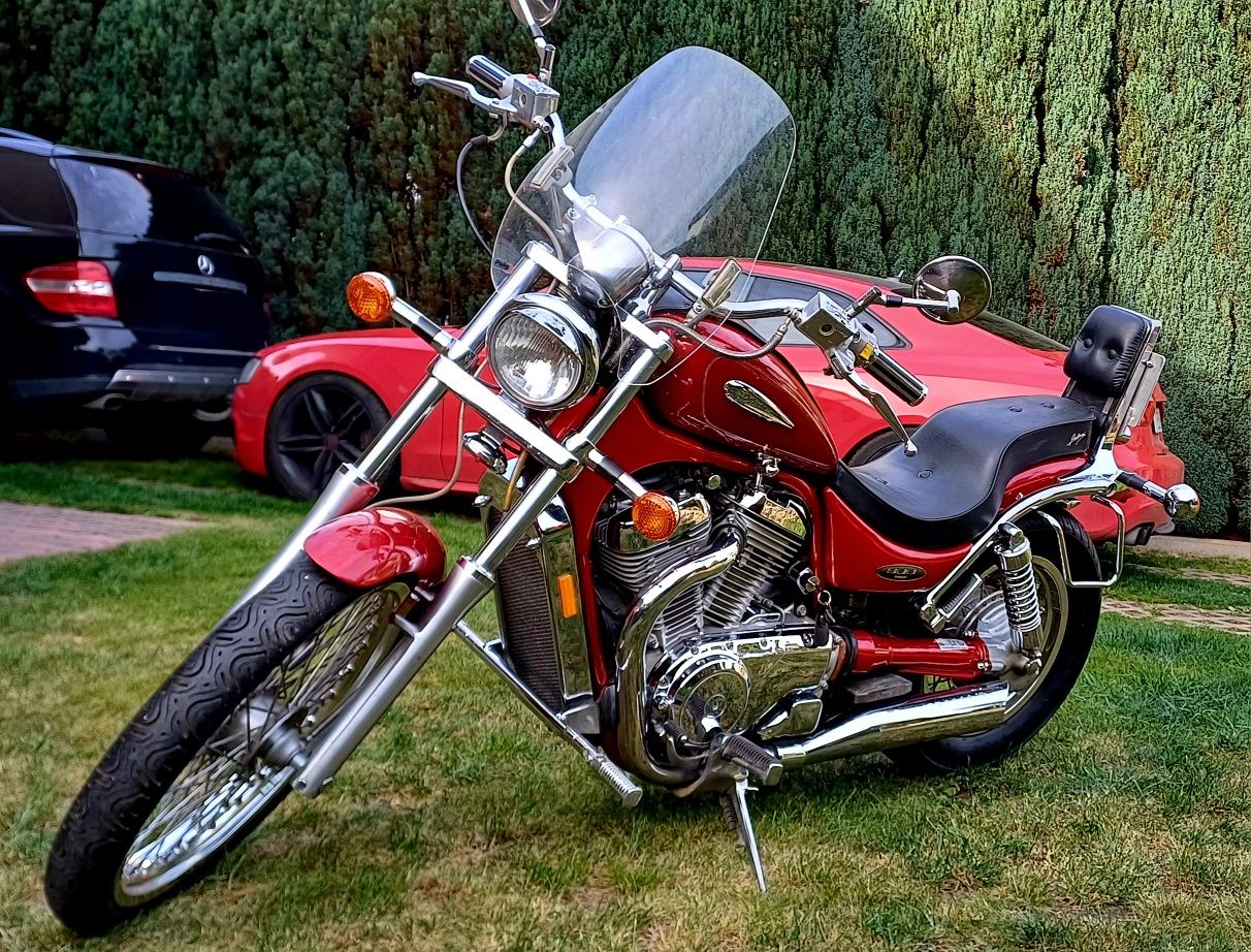 Suzuki Intruder VS 800 / Stan Kolekcjonerski