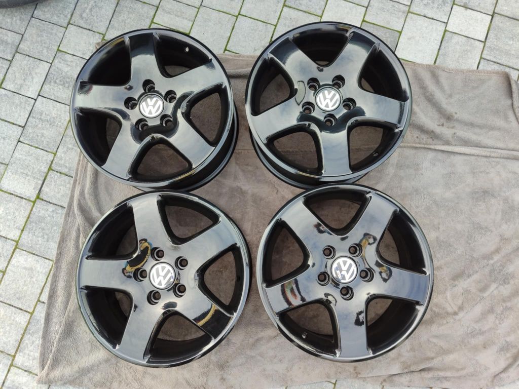 Felgi aluminiowe R17 5x120 VW Busy T5 T6 7J Et 55 super stan