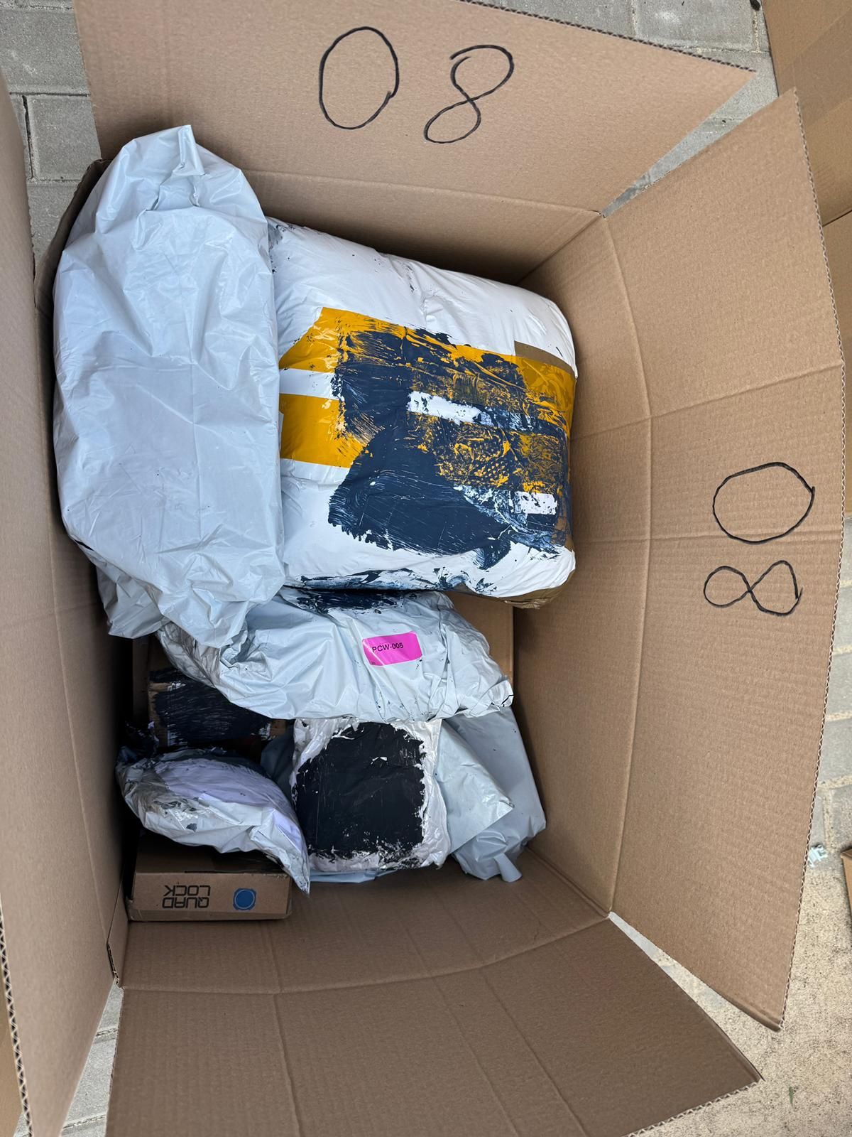15 paczek w kartonie ! Nieodebrane paczki DHL Mysterybox