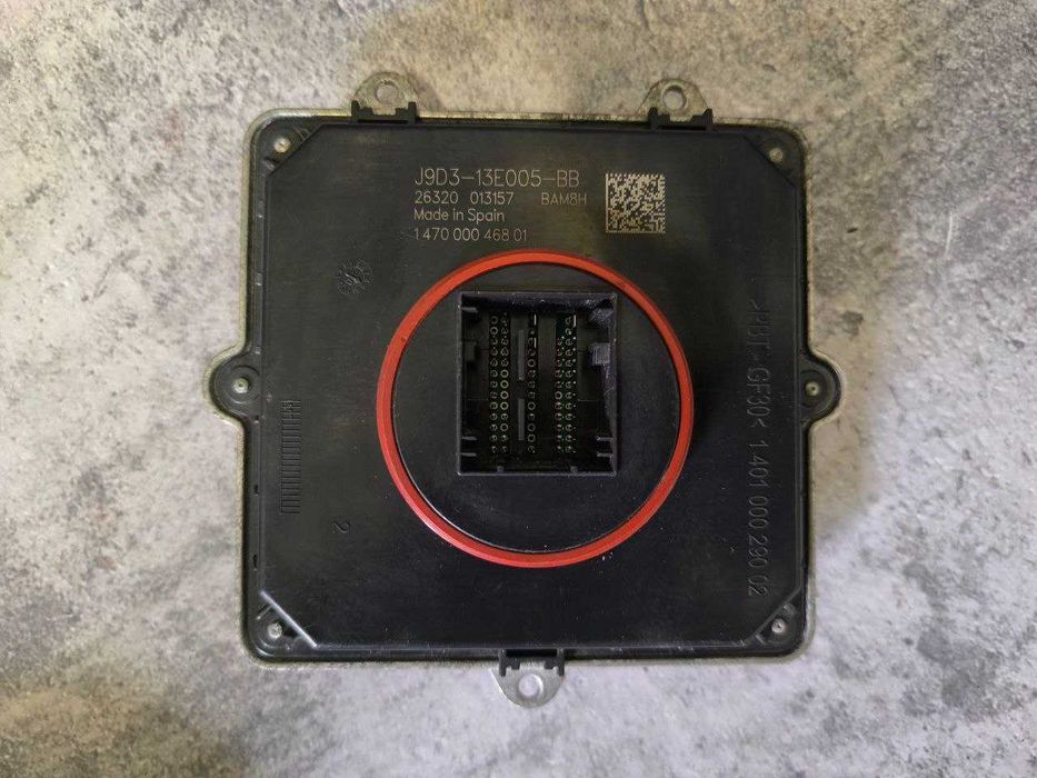 Блок керування фарою LED Jaguar F-Pace E-Pace J9D3-13E005-BB
