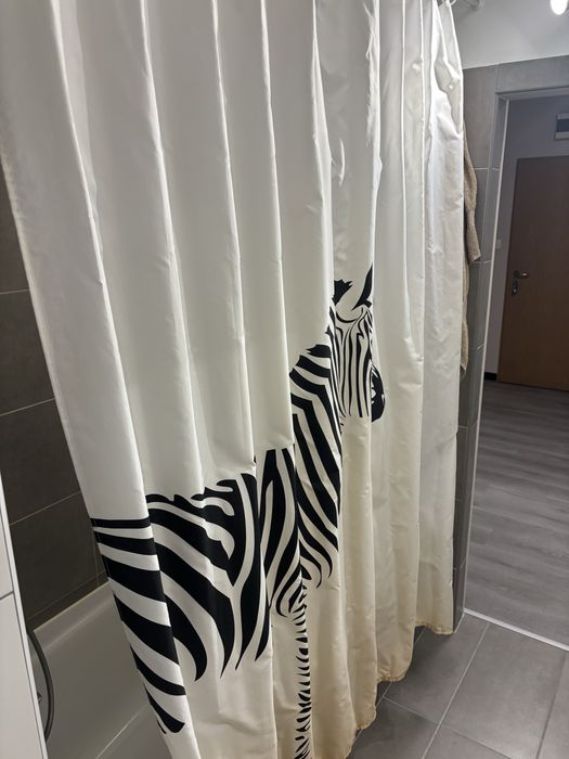 Zasłona peysznicowa Wenko szerokosc 180, dlugosc 200 cm