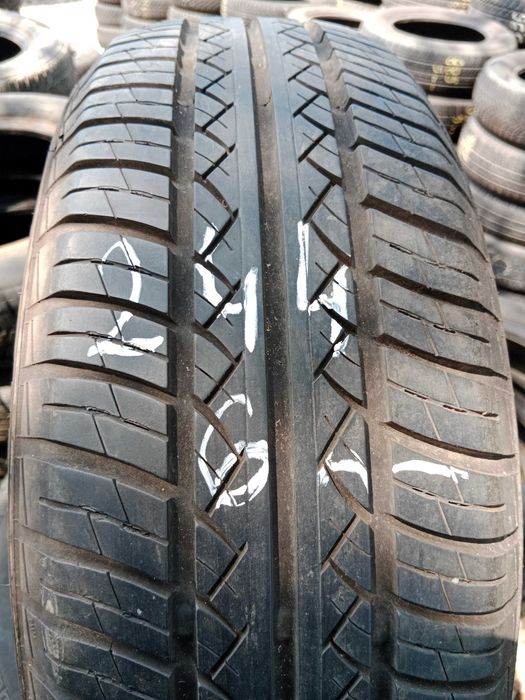 Opona używana letnia 185/65R14 Barum Brilantis 1szt.