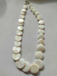 Kolia z naturalnej macicy perłowej