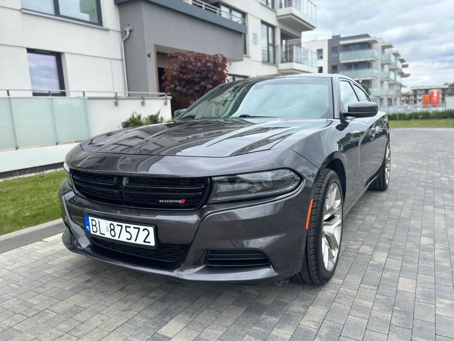 Dodge Charger Okazja 79900 PLN Stan perfekcyjny Bogate wyposażenie Nowe opony 2020