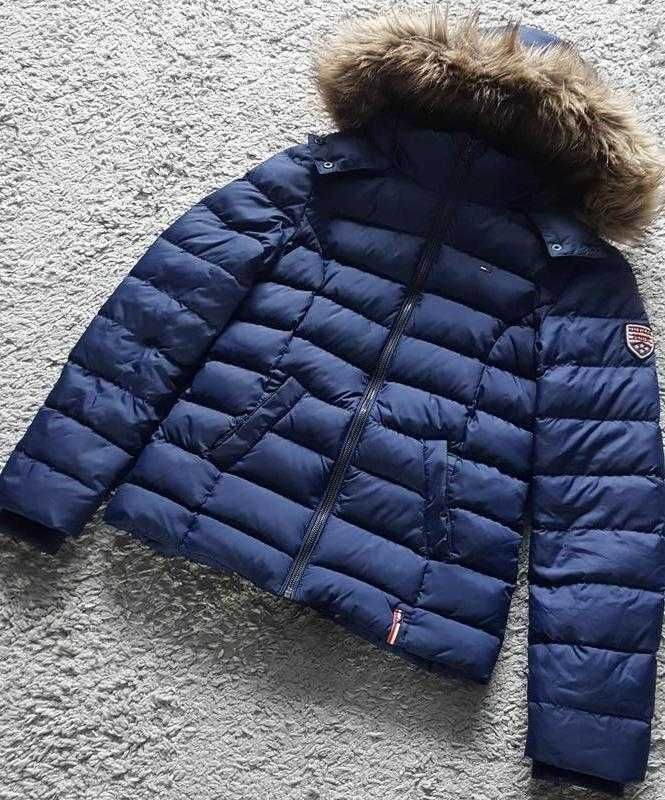 Оригинал.фирменный,теплый,классный куртка-пуховик tommy hilfiger