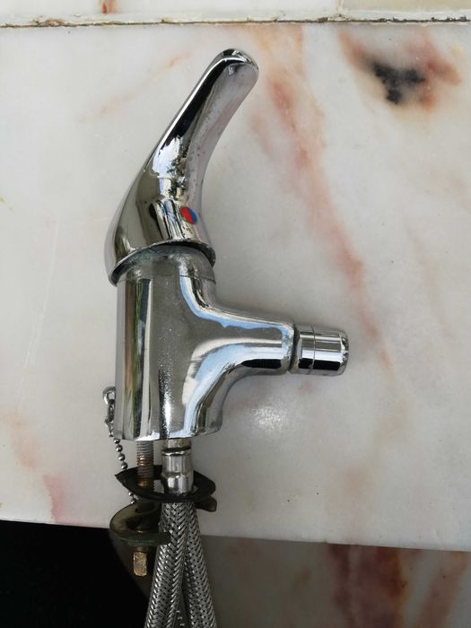 Torneira Bidé em excelente estado