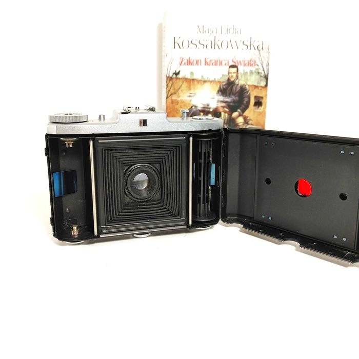 Aparat mieszkowy z 1953 roku Ikon Zeiss NETTAR II 518/16  1:6,3 75 mm