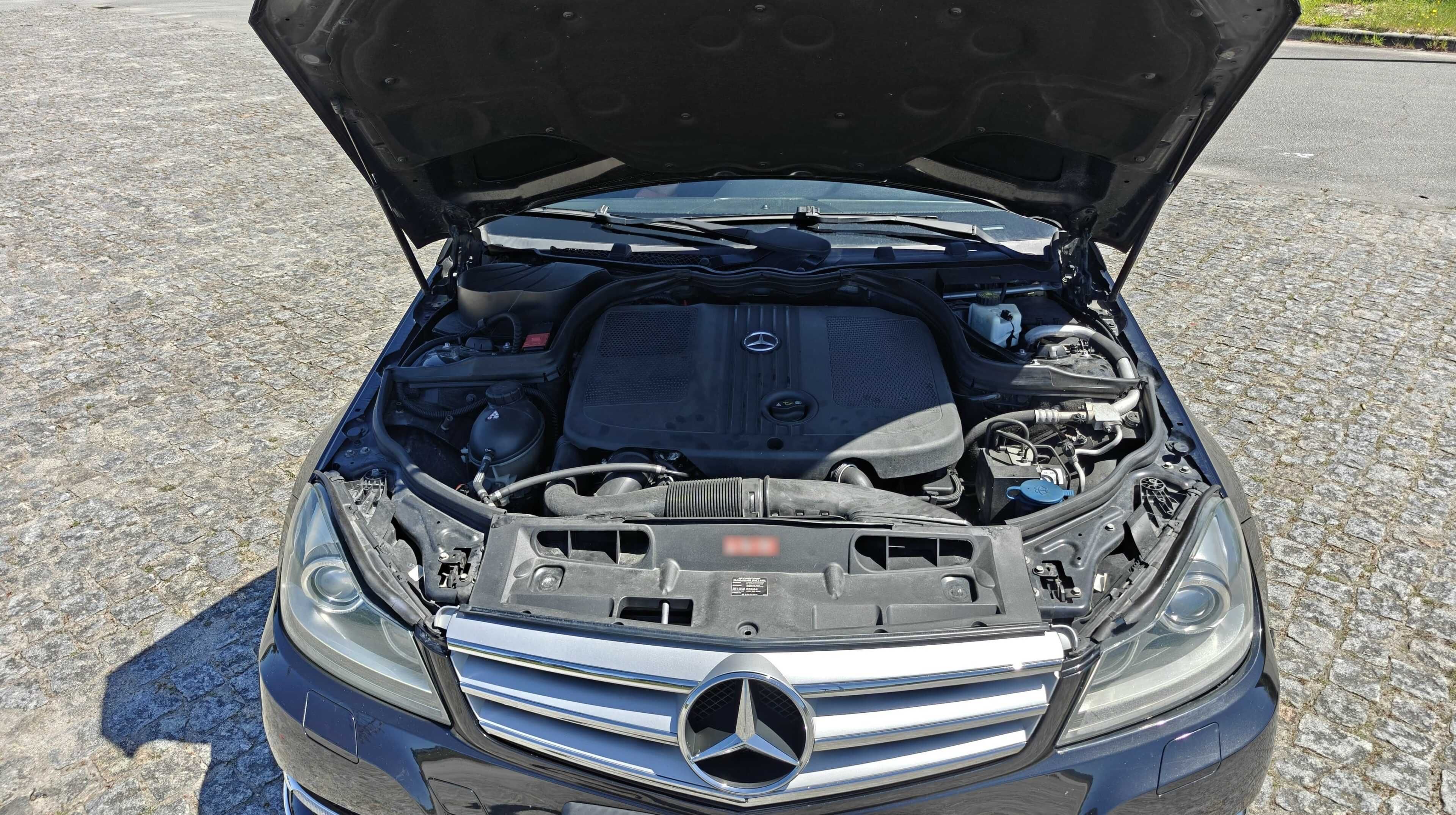 Mercedes-Benz C220D Avantgard
