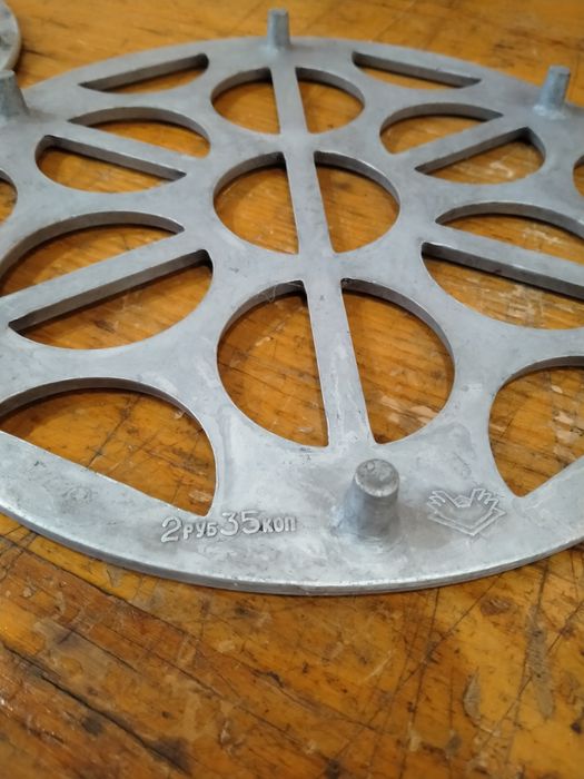 Вареница СССР пельменница
ц.2р.35к.