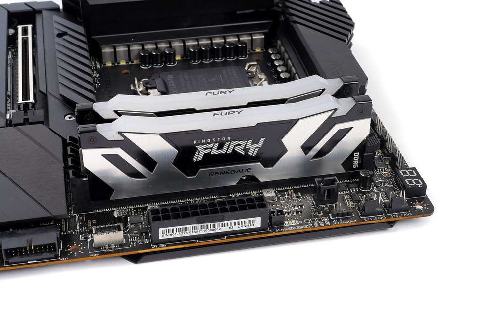 DDR5-6000 Kingston Fury Renegade 32gb (2*16) на гар.