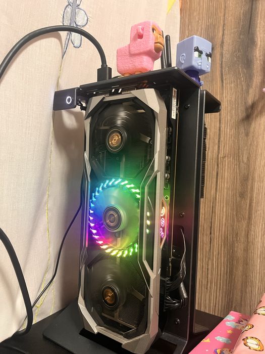 Radeon™ RX 5700 XT Taichi X 8G