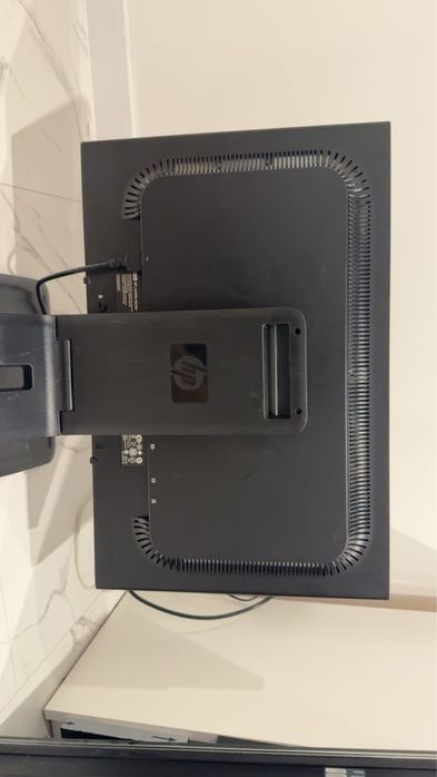 monitor HP 24 cale