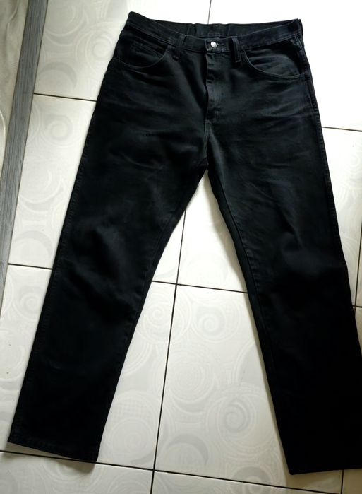 Черные джинсы Rustler by Wrangler 33/32
