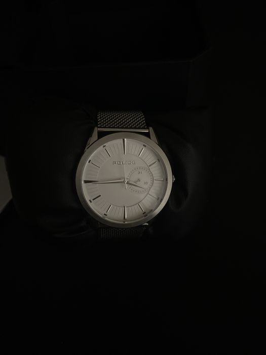 Relógio Police novo