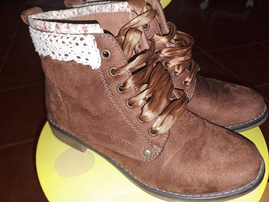 Botas Lapierce tamanho 36