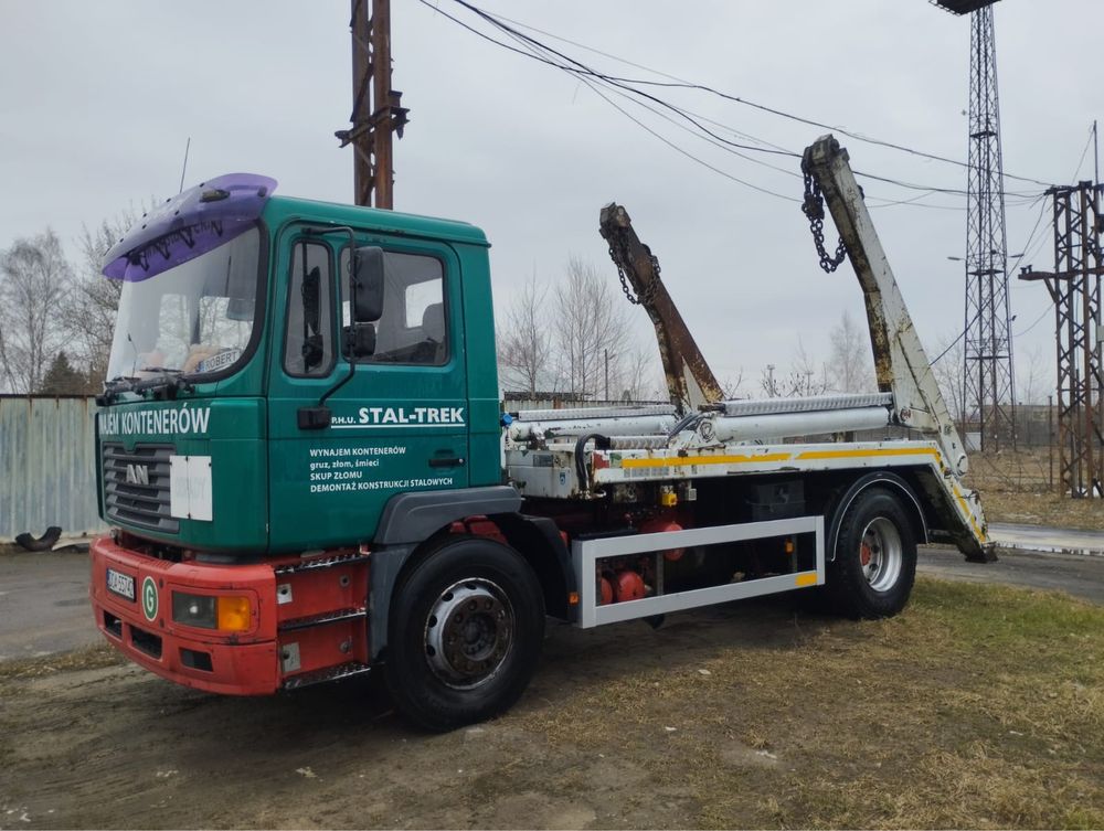 Bramowiec MAN L 2000