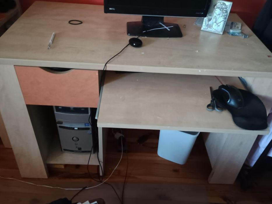 Komoda młodzieżowa łososiowa