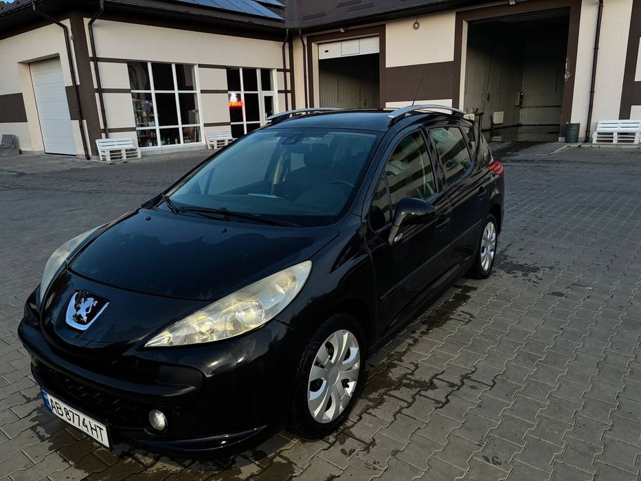 Продам Пежо 207  2008року. 1.6