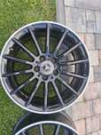 Felgi aluminiowe mercedes AMG 18