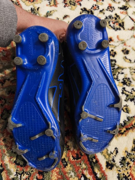 Chuteiras Nike NR 33