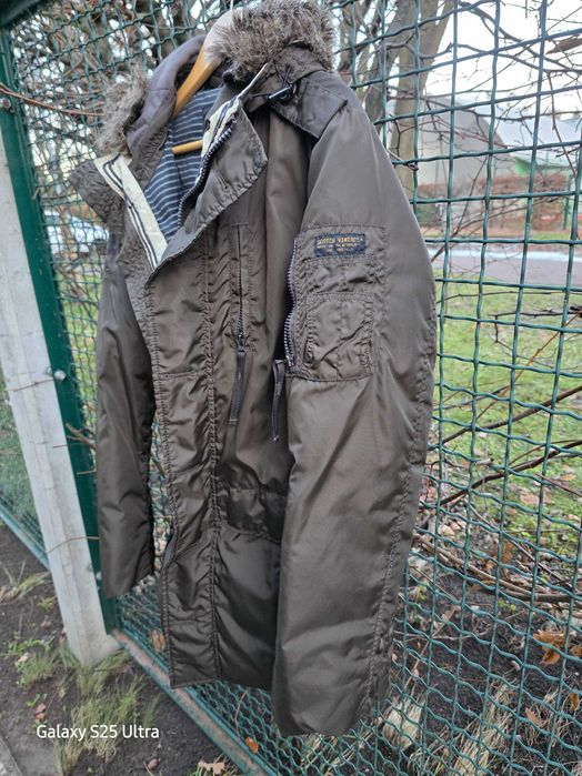 Kurtka męska Mg Jacket zimowa Stan B.Dobry Rozm L