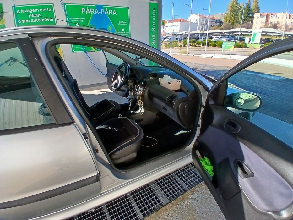 Peugeot 206 Económico e Fiável