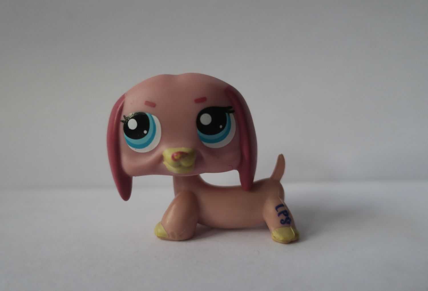 Figurka pies jamnik Littlest Pet Shop LPS piesek Hasbro