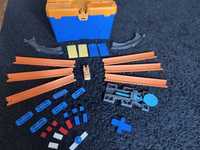 Hot Wheels Track Builder Stunt Box