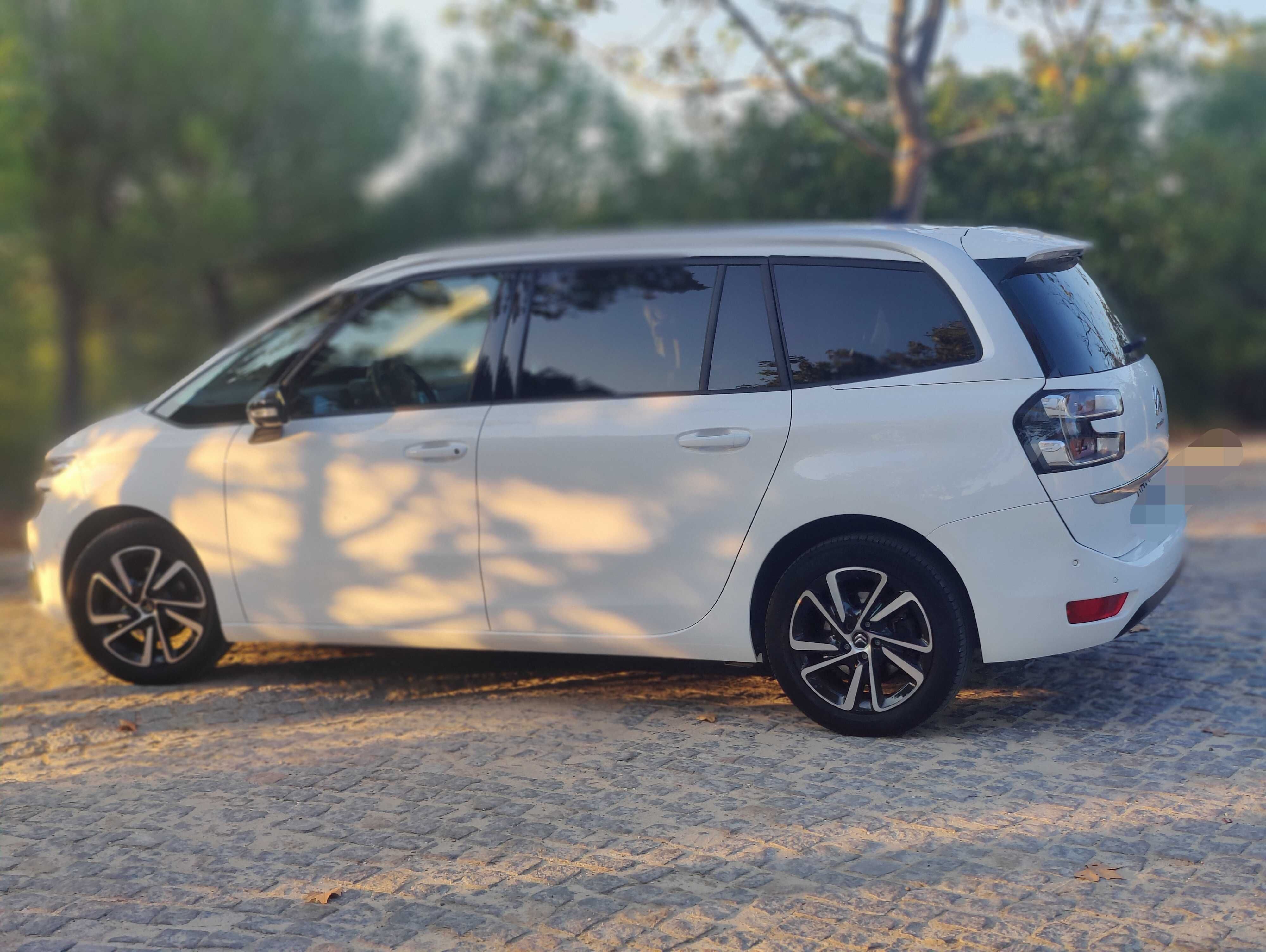 Citroen Grand C4 Spacetourer  (CAIXA AUTOMÁTICA 7 Lugares)