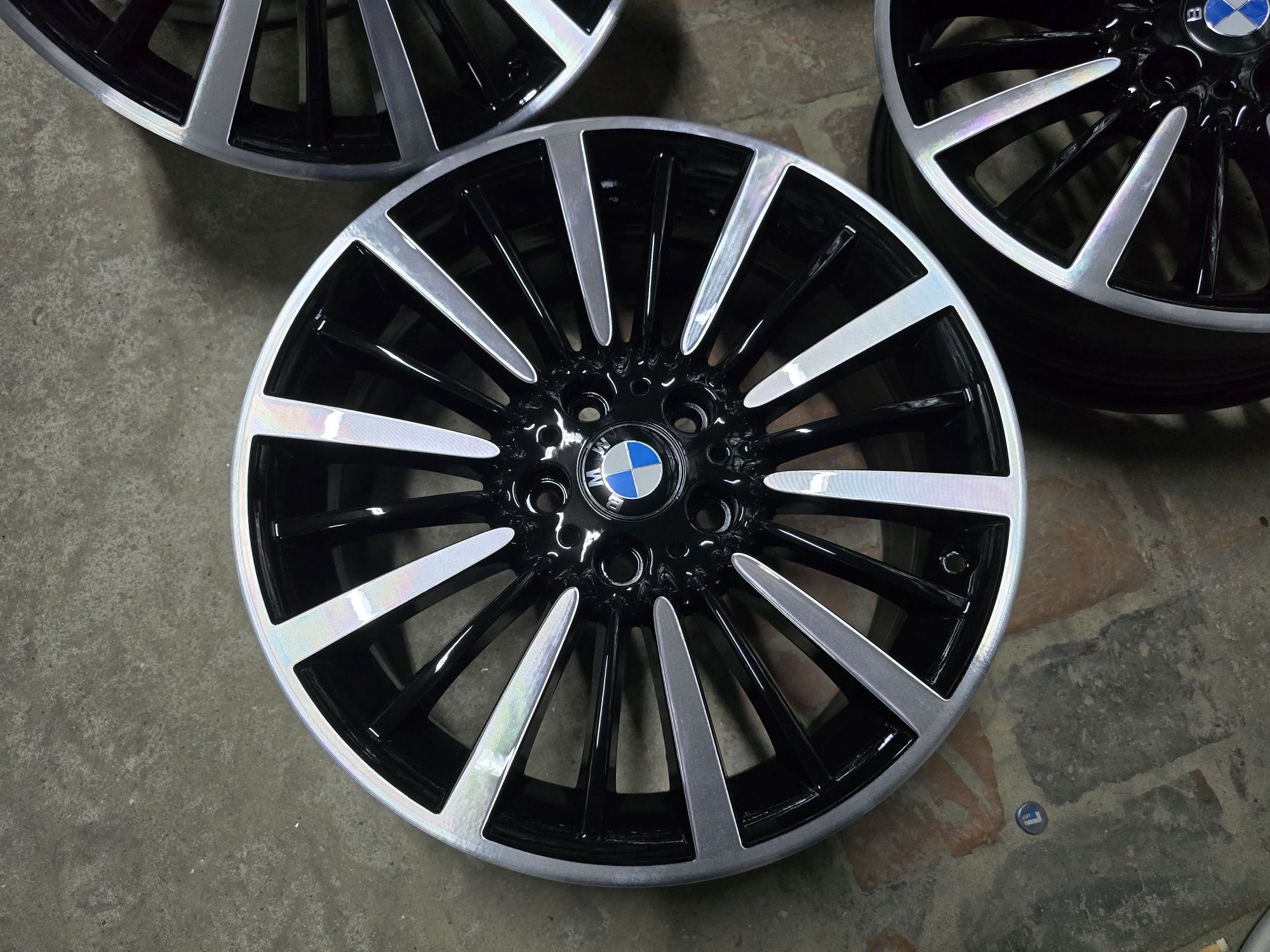 Felgi  18 5x120 BMW E90 E91 F30 F10 F11   X3