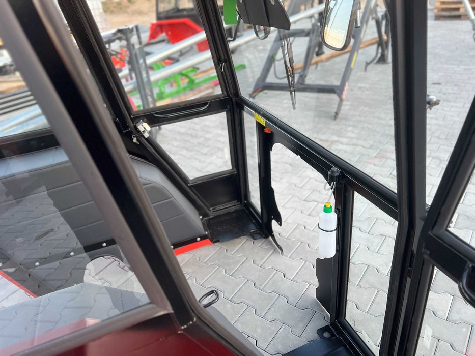 Kabina Ursus C360 C-360 C-330 C330 T-25 z błotnikami NAGLAK ---RATY---