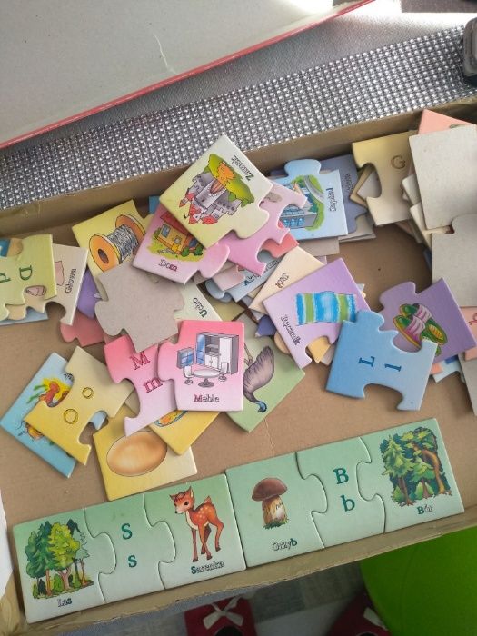 gra edukacyjna układanka dydaktyczna puzzle dla dzieci abecadło 5lat