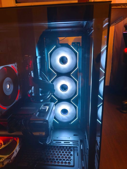 Lian Li UNI FAN SL120 Infinity Wireless RGB PWM Preto 120mm (Pack 3)