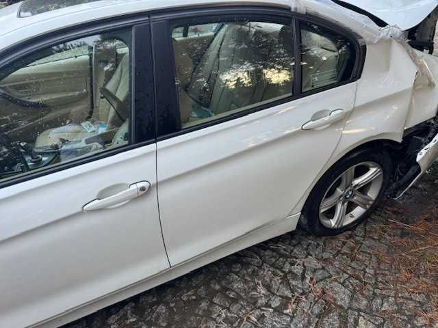 Drzwi Lewe Tył Tylne Bmw 3 F30  Białe Kolor A300