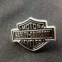 значок Harley Davidson
