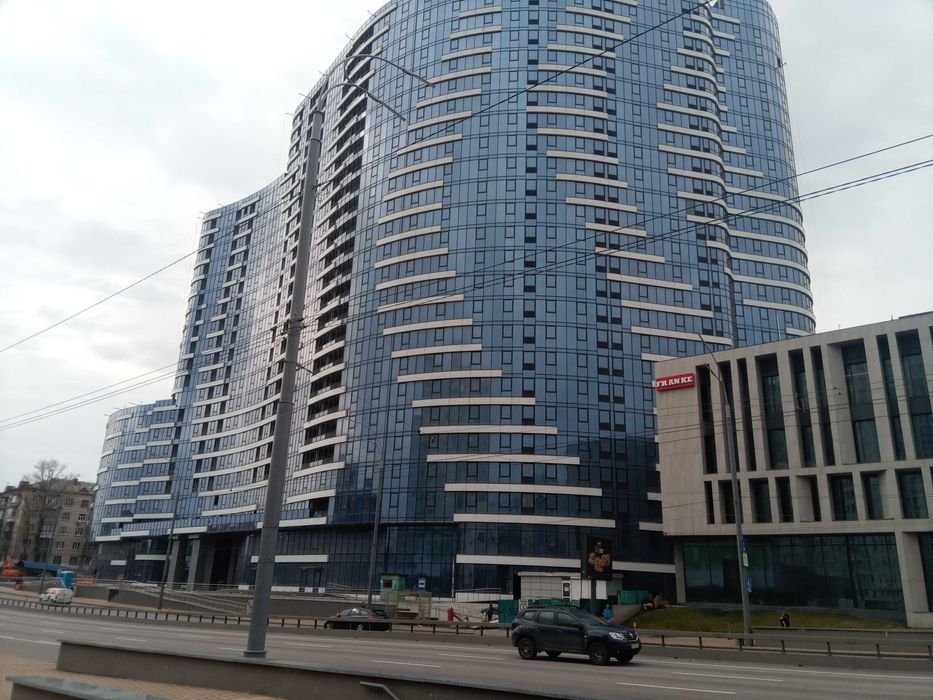 Продаж квартири в ЖК Ария-метро Дружбы Народов