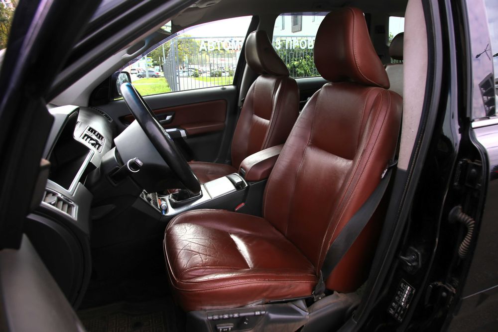 Продам Volvo XC90