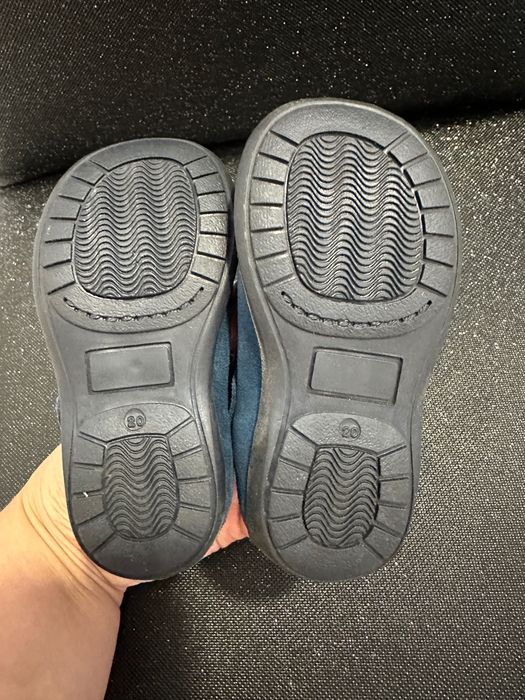 Sapatos Azuis Novos Tapadinha Nº 20