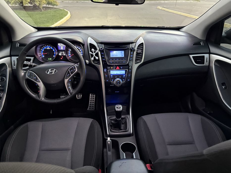 Hyundai i30 1.6MPI Дуже Гарна Офіціал!