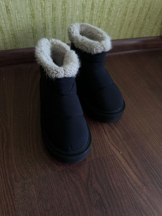 Зимові ботинки сапоги дутіки угги Zara 31 розмір