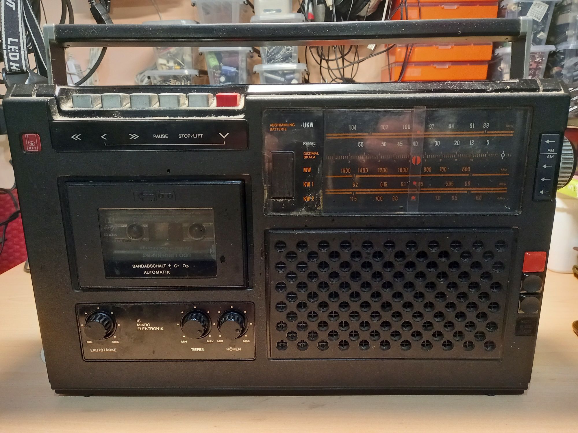 Radiomagnetofon RFT R4200