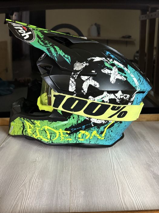 Шолом Airoh. Окуляри в подарунок!!!