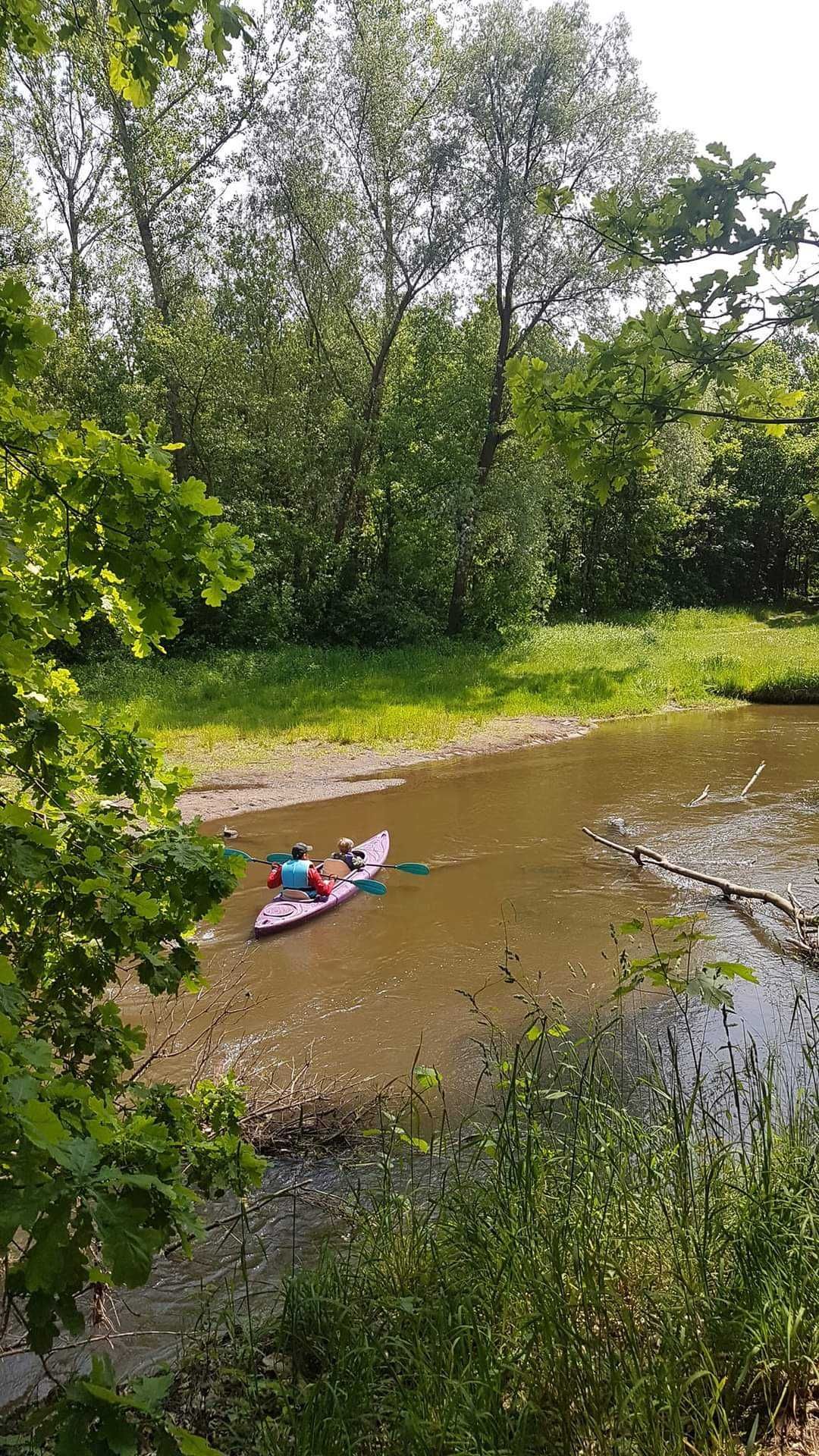 Domek letniskowy nad Świdrem.