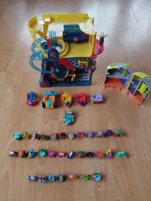 Duży zestaw figurek SUPER ZINGS 2
