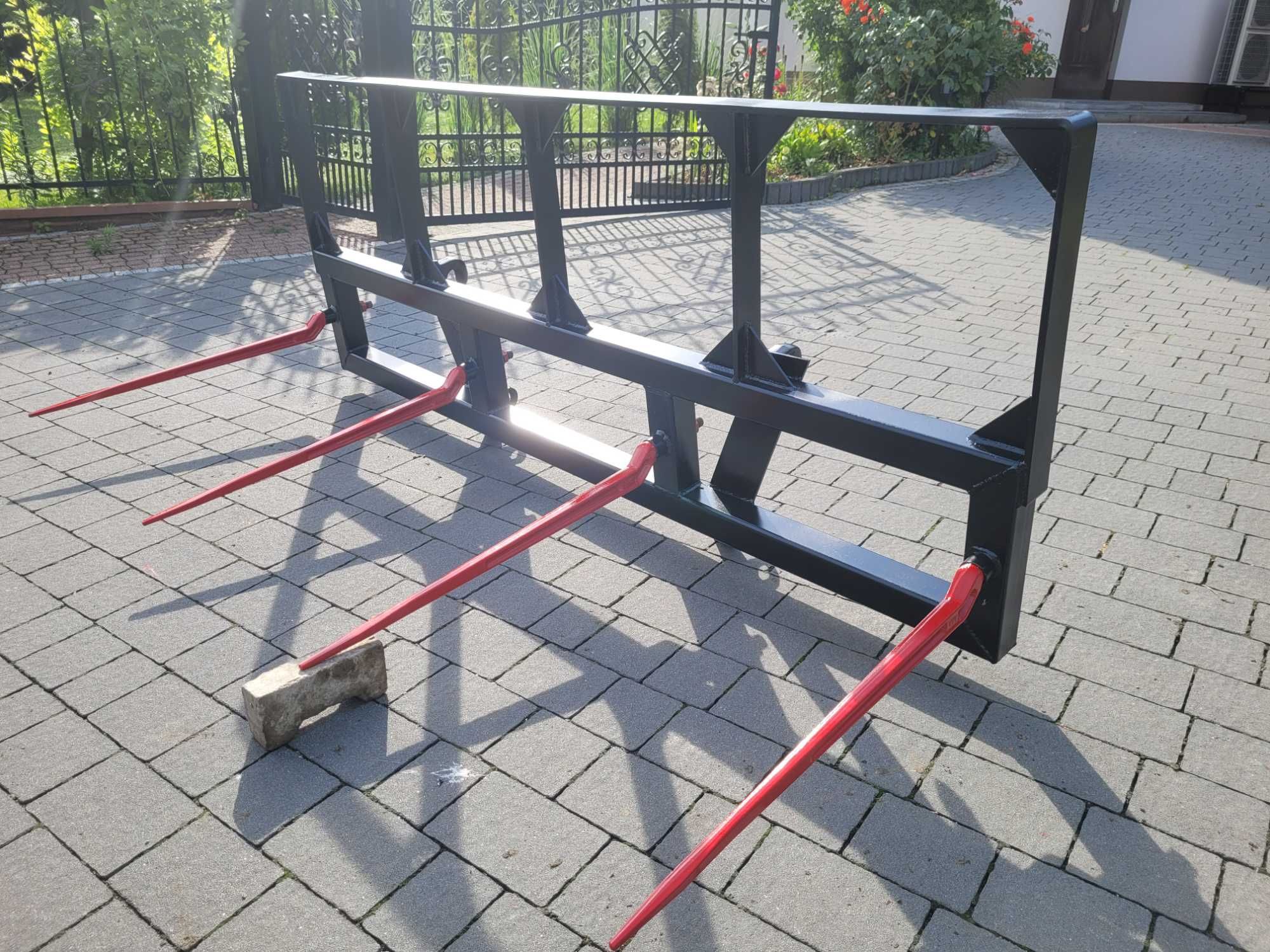 Chwytak do bel słomy do Tura ciągnika/ ładowarki Ramka 2m na 2 baloty