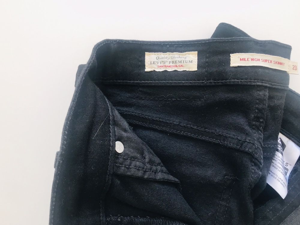 Calças da Levis - Mile High Super skinny