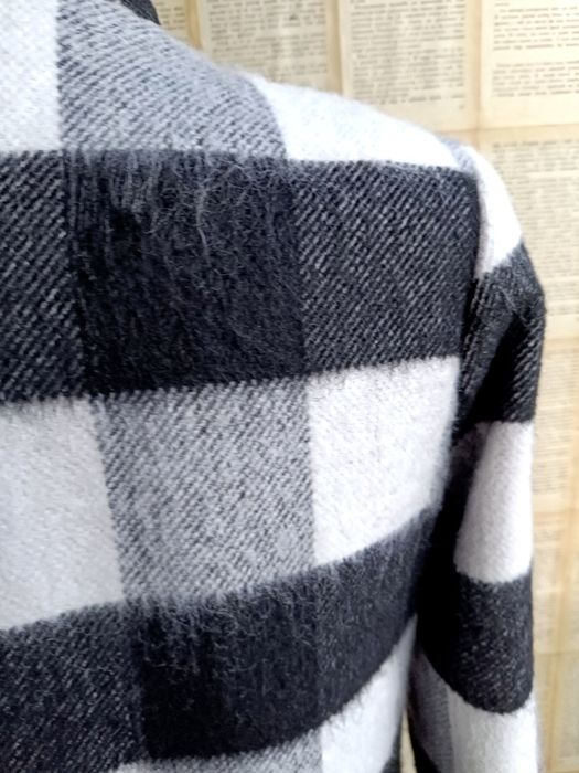 L biust 51x2 puchata kurtka stylowa czarno-biała kurtka bomber Shacket